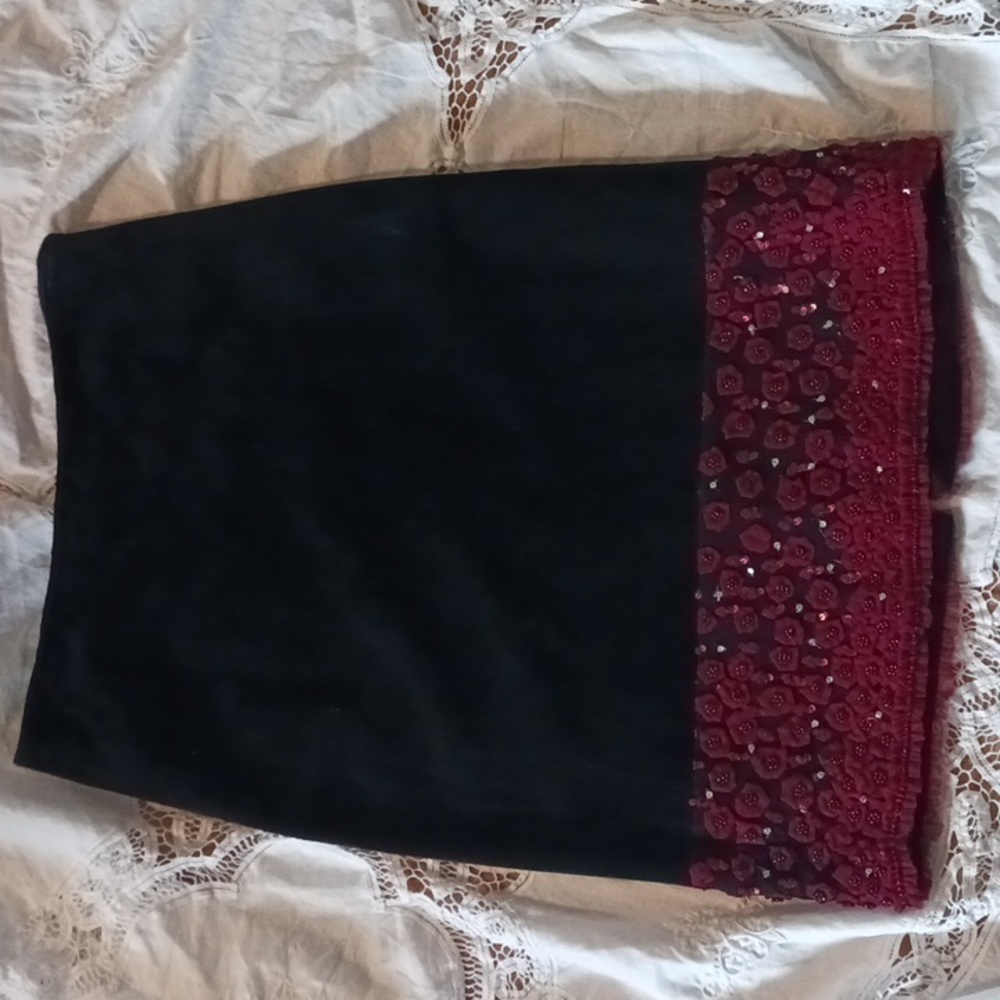 Vintage Betsey Johnson black suede leather skirt with red beaded flowers